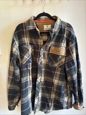 Legendary Whitetails Green Navy Plaid Button-Front Flannel